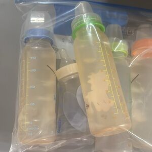 Colorful Baby Feeding Bottles Set (4) 8 oz, (1) 6 oz.